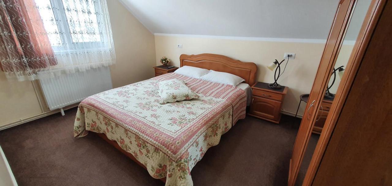 Casa De Vacanta Silvia Mînăstirea Humorului Esterno foto
