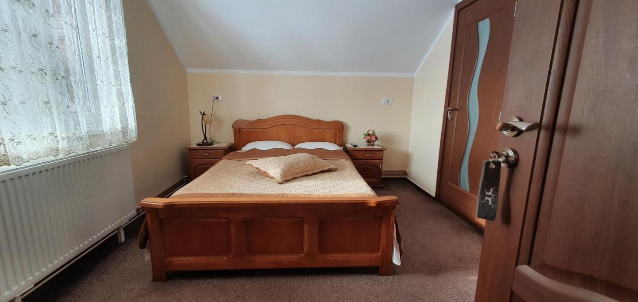 Casa De Vacanta Silvia Mînăstirea Humorului Esterno foto