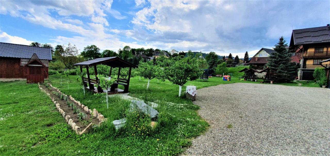 Casa De Vacanta Silvia Mînăstirea Humorului Esterno foto