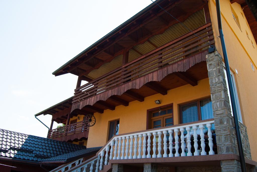 Casa De Vacanta Silvia Mînăstirea Humorului Esterno foto
