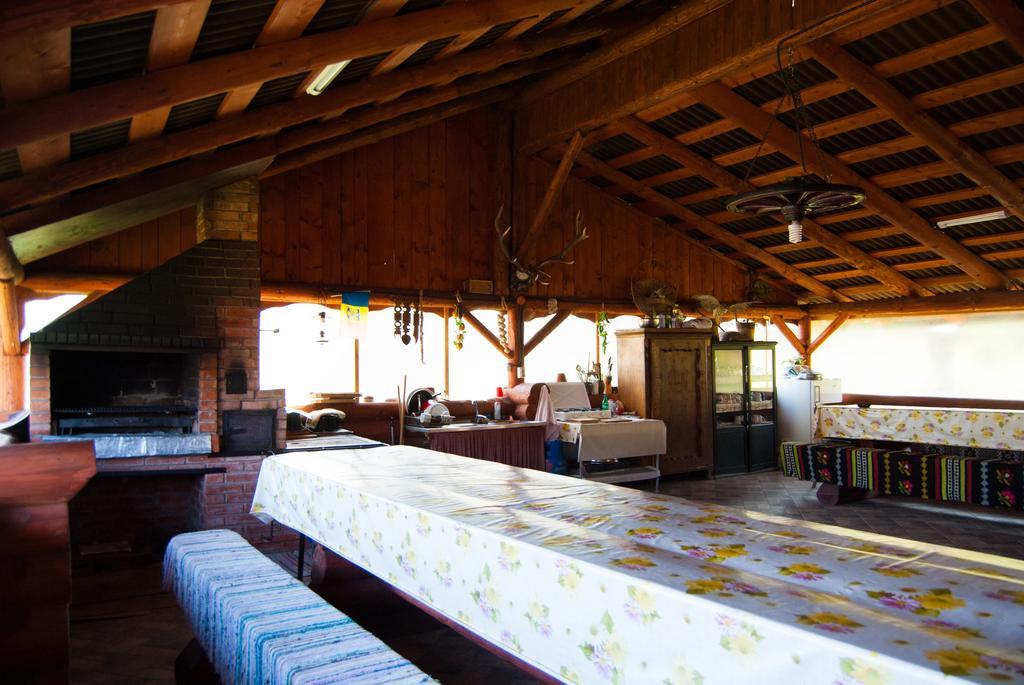 Casa De Vacanta Silvia Mînăstirea Humorului Esterno foto