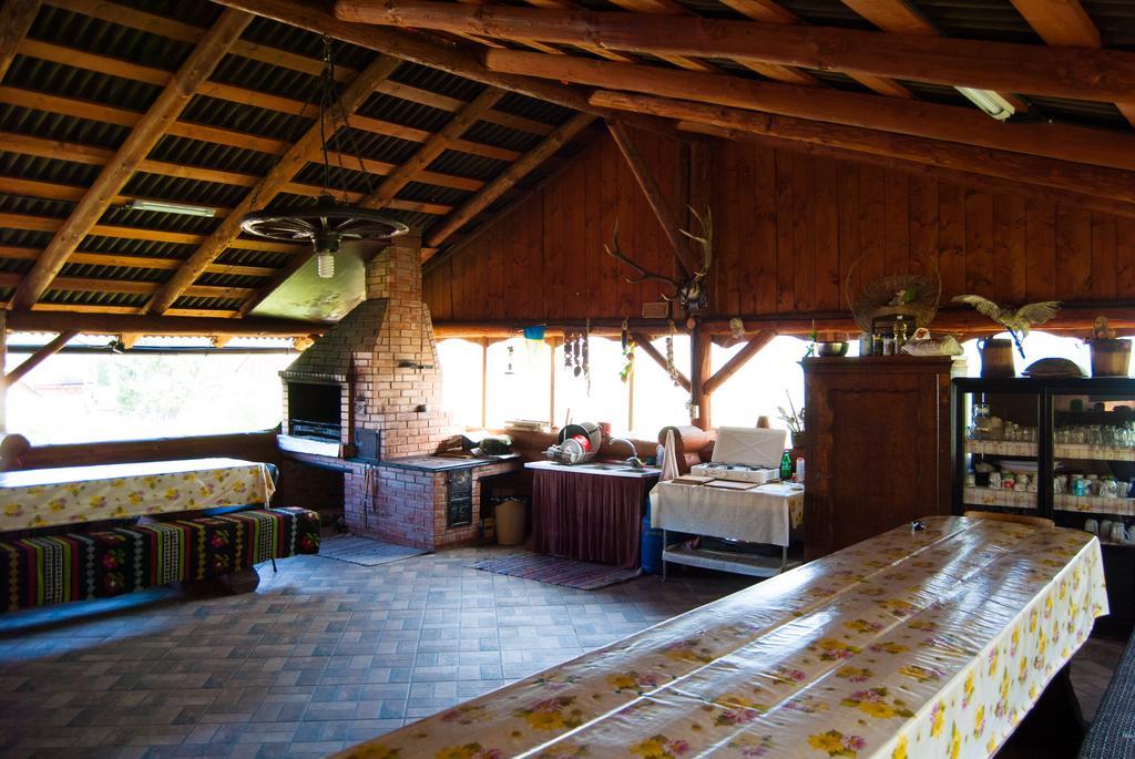 Casa De Vacanta Silvia Mînăstirea Humorului Esterno foto