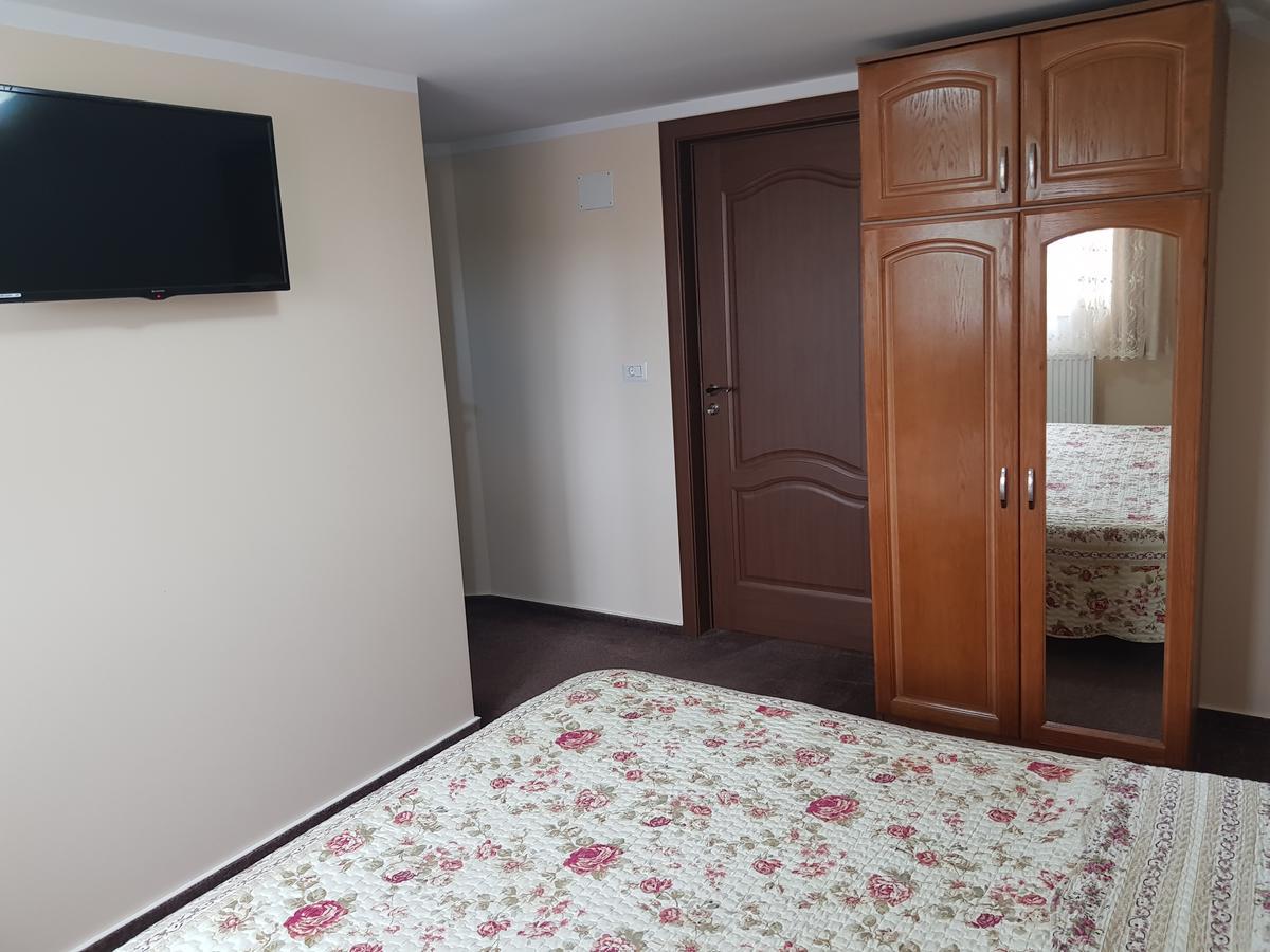 Casa De Vacanta Silvia Mînăstirea Humorului Esterno foto